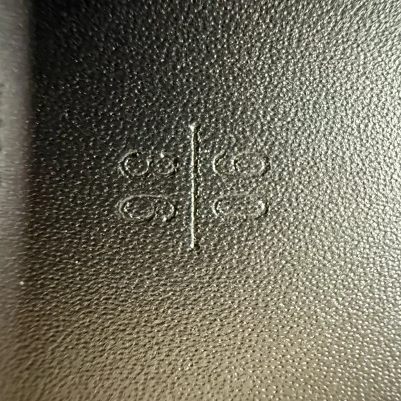 Louis Vuitton Monogram Brown Leather Belt with Gold Hardware - Picture 8 of 12